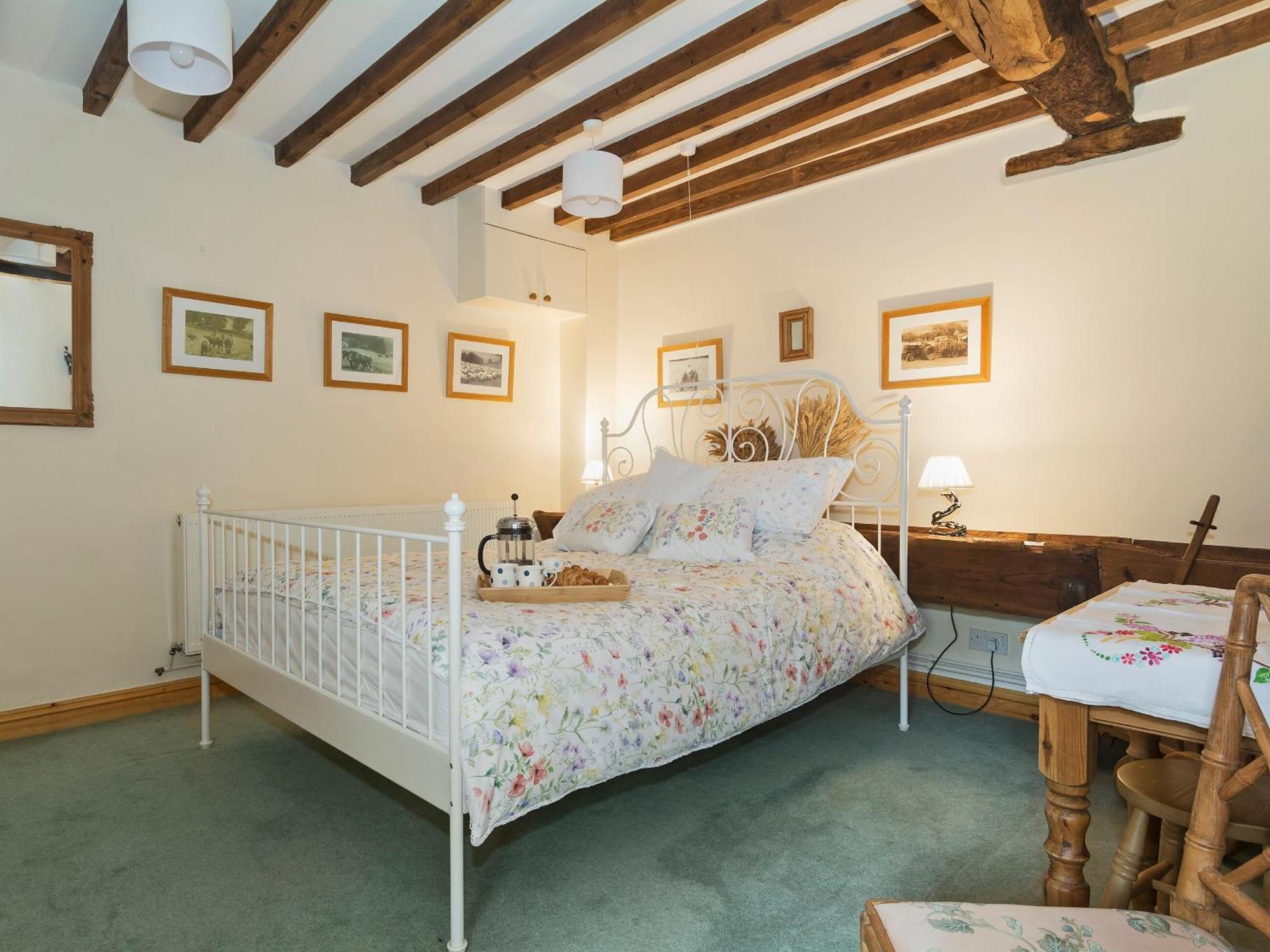 Flowers Barn Daglingworth Εξωτερικό φωτογραφία